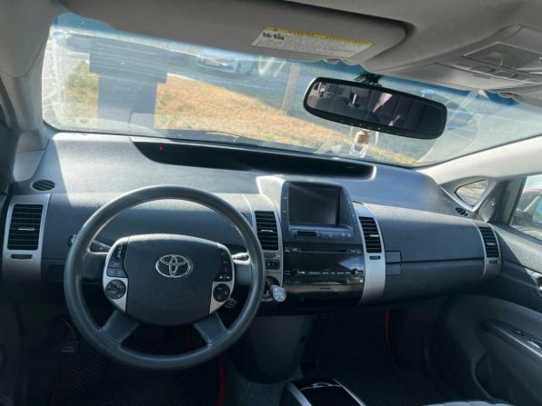 Toyota Prius II Рестайлинг (XW20) с пробегом 2008 года, цена 699 000 рублей, 257364 км, лифтбек, Автокод Объявления
