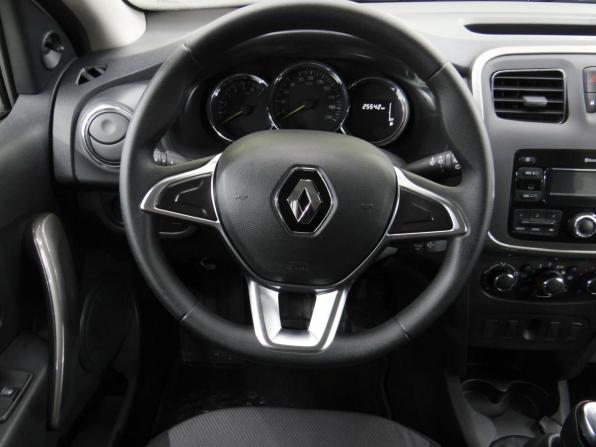 Renault Sandero II Рестайлинг с пробегом 2020 года, цена 1 235 000 рублей, 30000 км, хэтчбек, Автокод Объявления