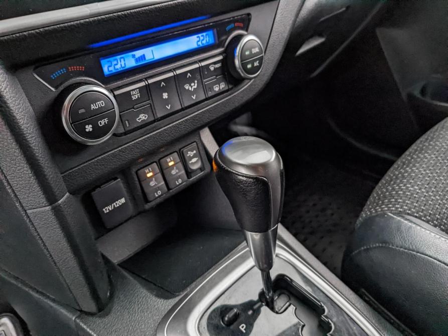 Toyota Auris II Москва  - изображение 21