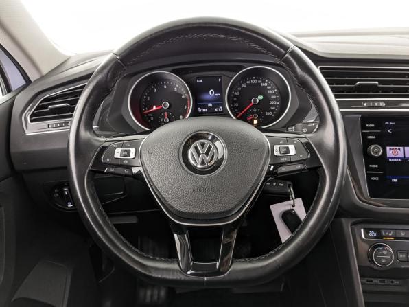 Volkswagen Tiguan II с пробегом 2020 года, цена 2 385 000 рублей, 111039 км, внедорожник, Автокод Объявления