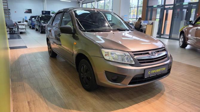 Lada (ВАЗ) Granta I с пробегом 2016 года, цена 390 000 рублей, 107767 км, лифтбек, Автокод Объявления