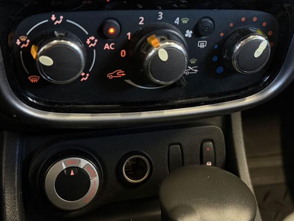 Renault Duster I с пробегом 2012 года, цена 1 030 000 рублей, 67588 км, внедорожник, Автокод Объявления