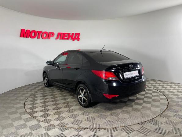 Hyundai Solaris I Рестайлинг с пробегом 2016 года, цена 832 000 рублей, 205000 км, седан, Автокод Объявления
