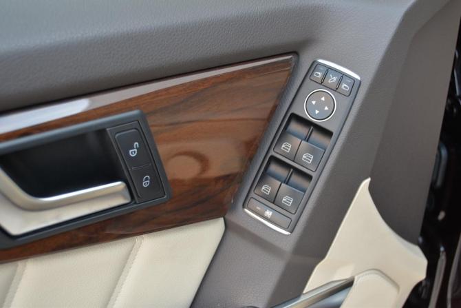 Mercedes-Benz GLK-Класс I (X204) Рестайлинг с пробегом 2013 года, цена 1 845 000 рублей, 208901 км, внедорожник, Автокод Объявления
