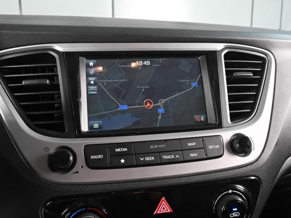 Hyundai Solaris II с пробегом 2017 года, цена 1 389 000 рублей, 128630 км, седан, Автокод Объявления