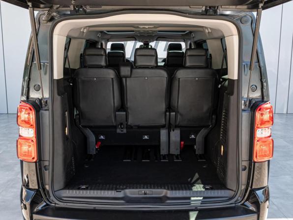 Citroen SpaceTourer I с пробегом 2018 года, цена 2 280 000 рублей, 252790 км, минивэн, Автокод Объявления