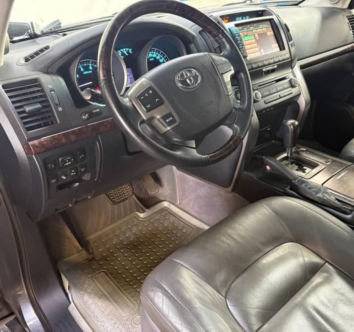 Toyota Land Cruiser 200 Series Санкт-Петербург  - изображение 8