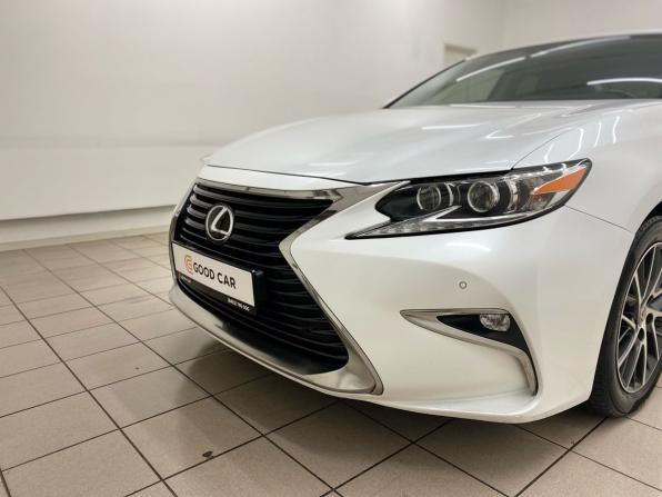 Lexus ES VI Рестайлинг с пробегом 2018 года, цена 3 250 000 рублей, 159057 км, седан, Автокод Объявления