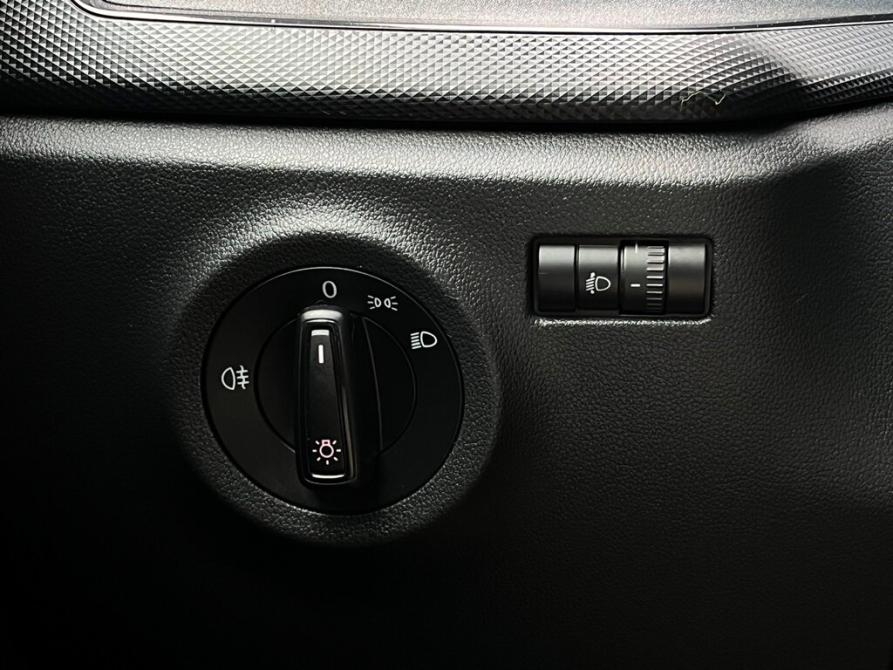 Volkswagen Polo VI Санкт-Петербург  - изображение 19