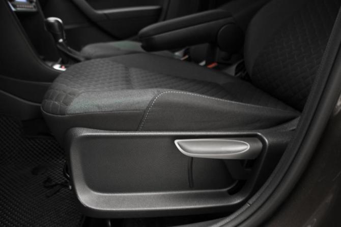 Volkswagen Polo V Рестайлинг с пробегом 2019 года, цена 1 350 000 рублей, 120356 км, седан, Автокод Объявления
