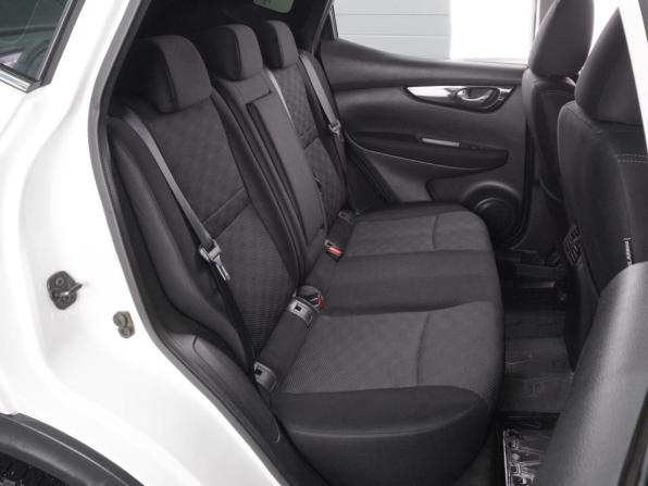 Nissan Qashqai II с пробегом 2018 года, цена 1 765 000 рублей, 141150 км, внедорожник, Автокод Объявления