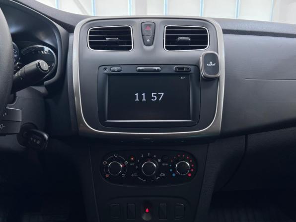 Renault Logan II Рестайлинг с пробегом 2020 года, цена 1 160 000 рублей, 114780 км, седан, Автокод Объявления