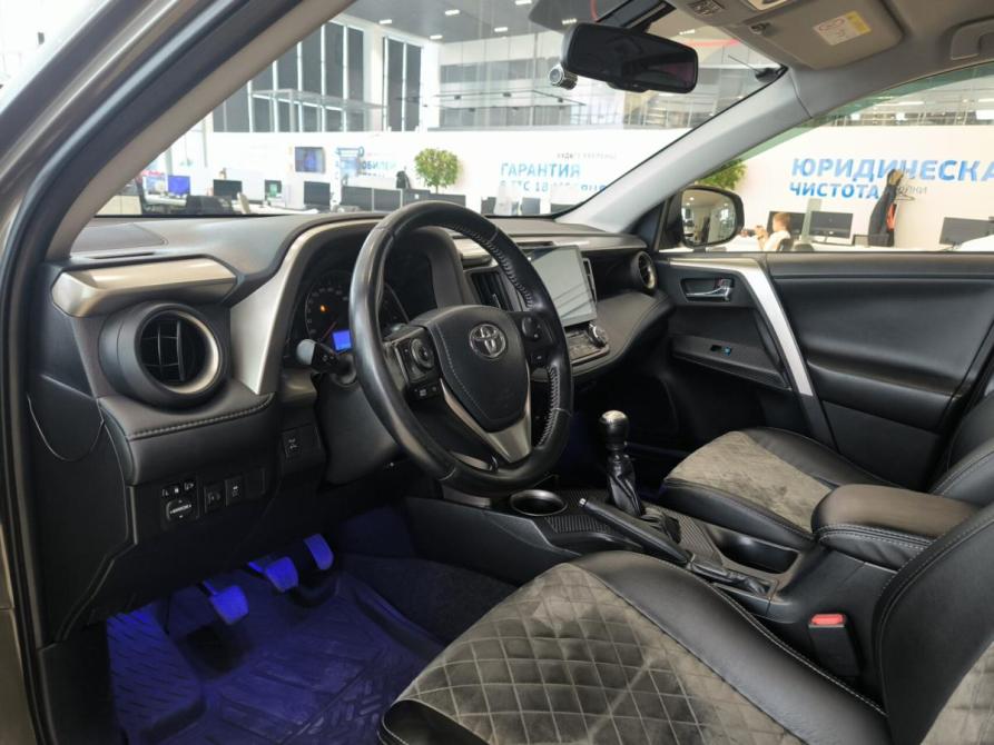 Toyota RAV4 IV (XA40) Казань  - изображение 20