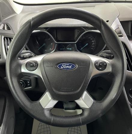 Ford Tourneo Connect II с пробегом 2017 года, цена 1 490 000 рублей, 100646 км, минивэн, Автокод Объявления
