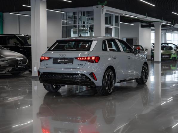 Audi A3 IV (8Y) Рестайлинг с пробегом 2025 года, цена 3 900 000 рублей, 10 км, хэтчбек, Автокод Объявления
