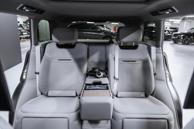 Новый Land Rover Range Rover V 2025 года, цена 35 500 000 рублей, внедорожник, Автокод Объявления