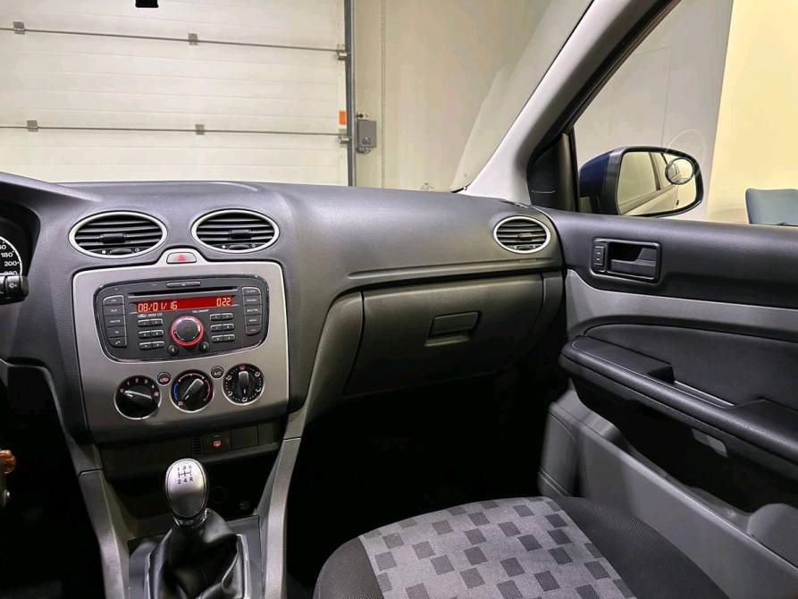 Ford Focus II Рестайлинг Новосибирск  - изображение 17