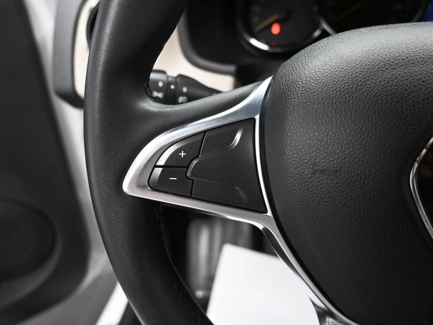 Renault Logan II Рестайлинг Тверь  - изображение 16
