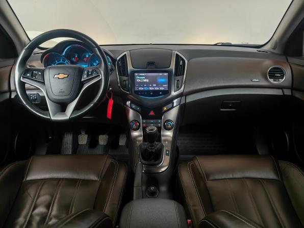 Chevrolet Cruze I Рестайлинг с пробегом 2012 года, цена 674 000 рублей, 206770 км, хэтчбек, Автокод Объявления