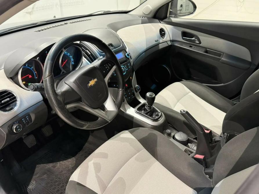 Chevrolet Cruze I Рестайлинг Самара  - изображение 10