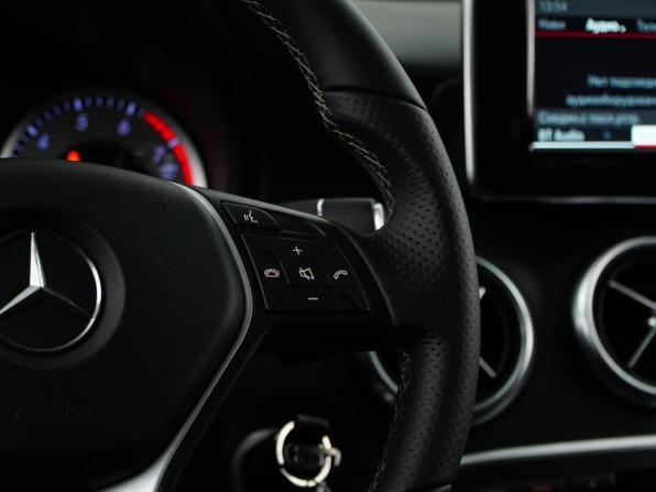 Mercedes-Benz A-Класс III (W176) с пробегом 2014 года, цена 1 495 046 рублей, 112006 км, хэтчбек, Автокод Объявления