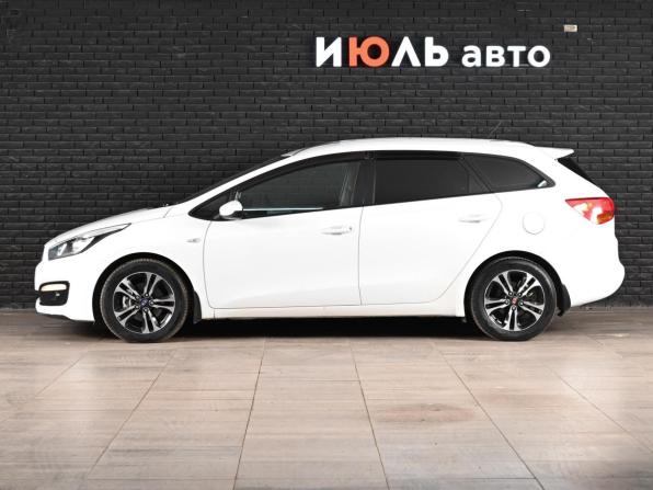 Kia Ceed II Рестайлинг с пробегом 2015 года, цена 1 180 000 рублей, 204553 км, универсал, Автокод Объявления