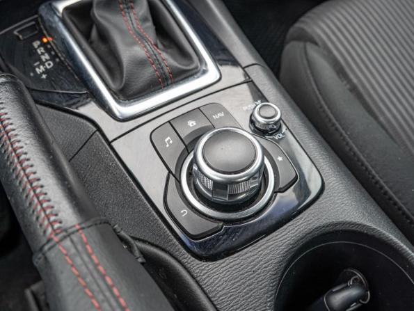 Mazda 3 III (BM) с пробегом 2014 года, цена 1 325 000 рублей, 92037 км, седан, Автокод Объявления