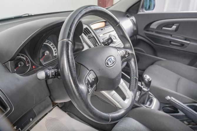 Kia Ceed I Рестайлинг с пробегом 2012 года, цена 799 000 рублей, 151800 км, хэтчбек, Автокод Объявления