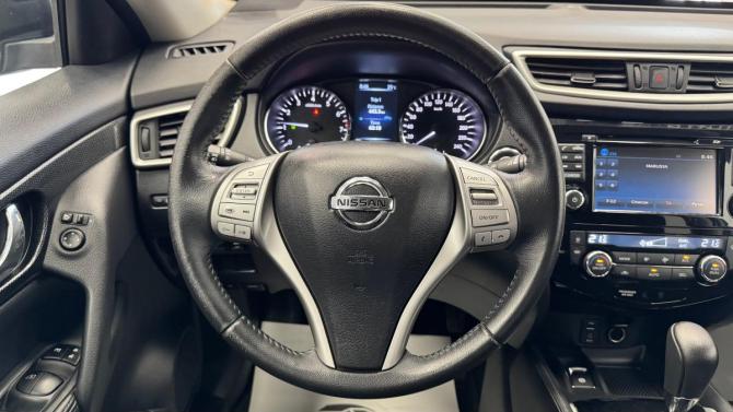 Nissan X-Trail III с пробегом 2017 года, цена 1 995 000 рублей, 93613 км, внедорожник, Автокод Объявления