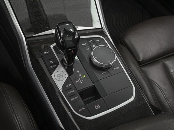 BMW 3 серии VII (G2x) с пробегом 2019 года, цена 3 640 000 рублей, 84603 км, седан, Автокод Объявления
