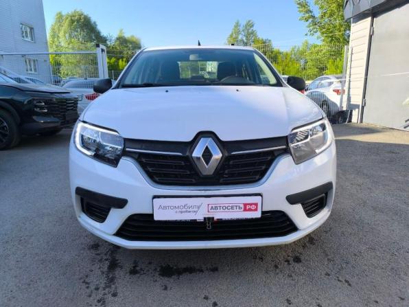 Renault Logan II Рестайлинг с пробегом 2018 года, цена 913 000 рублей, 25980 км, седан, Автокод Объявления