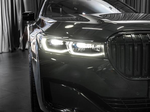 BMW 7 серии VI (G11/G12) Рестайлинг с пробегом 2019 года, цена 6 499 000 рублей, 95174 км, седан, Автокод Объявления