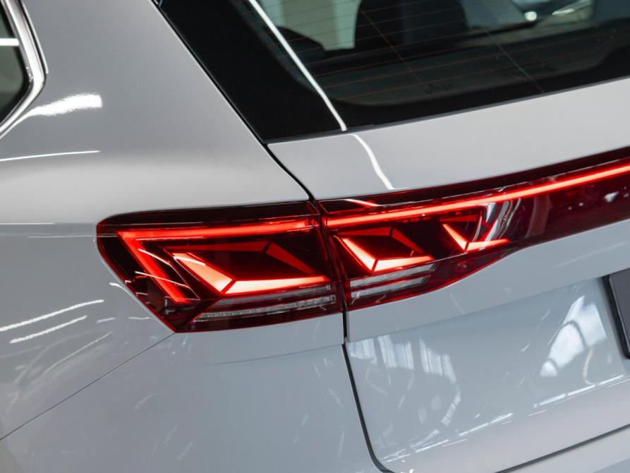 Volkswagen Touareg III Рестайлинг Москва  - изображение 33