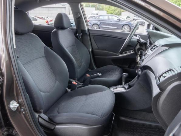 Hyundai Solaris I Рестайлинг с пробегом 2014 года, цена 875 000 рублей, 228268 км, седан, Автокод Объявления