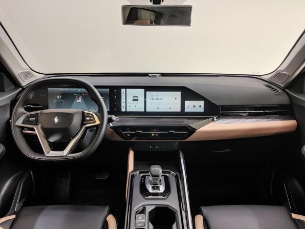 Livan X6 Pro с пробегом 2023 года, цена 1 690 000 рублей, 26484 км, внедорожник, Автокод Объявления