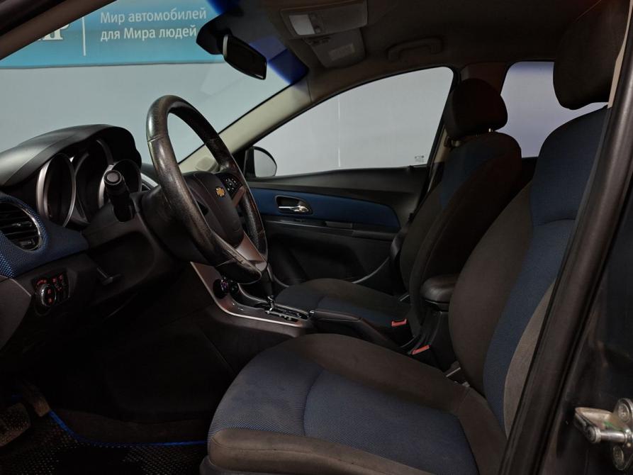 Chevrolet Cruze I Рестайлинг Москва  - изображение 10