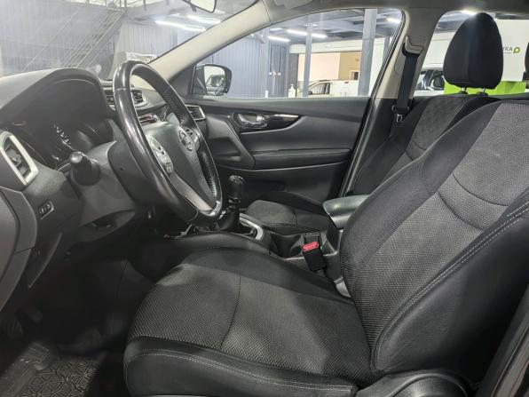 Nissan Qashqai II с пробегом 2017 года, цена 1 229 000 рублей, 102000 км, внедорожник, Автокод Объявления