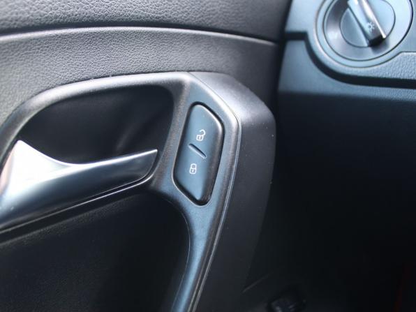 Volkswagen Polo V с пробегом 2014 года, цена 639 000 рублей, 211476 км, седан, Автокод Объявления
