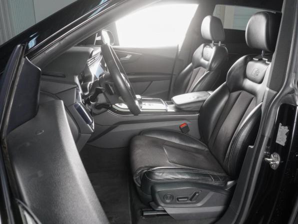 Audi Q8 I (4M) с пробегом 2019 года, цена 5 150 000 рублей, 209160 км, внедорожник, Автокод Объявления
