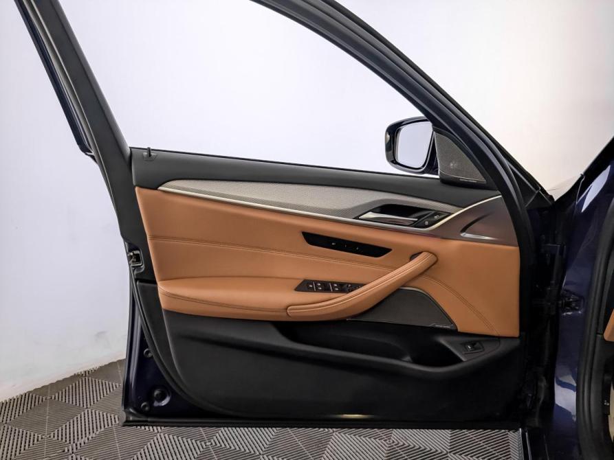 BMW 5 серии VII (G30/G31/G38) Москва  - изображение 19