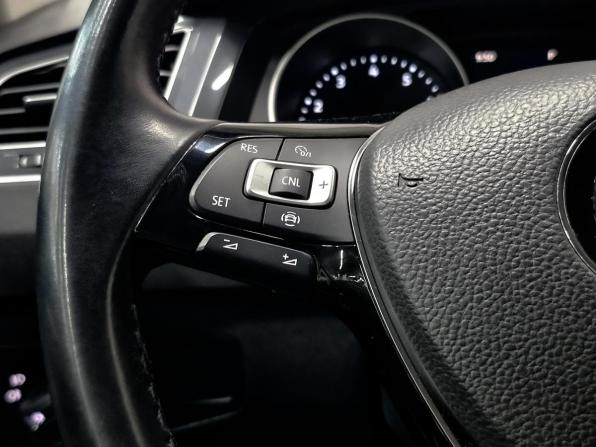 Volkswagen Tiguan II с пробегом 2020 года, цена 2 695 000 рублей, 113658 км, внедорожник, Автокод Объявления