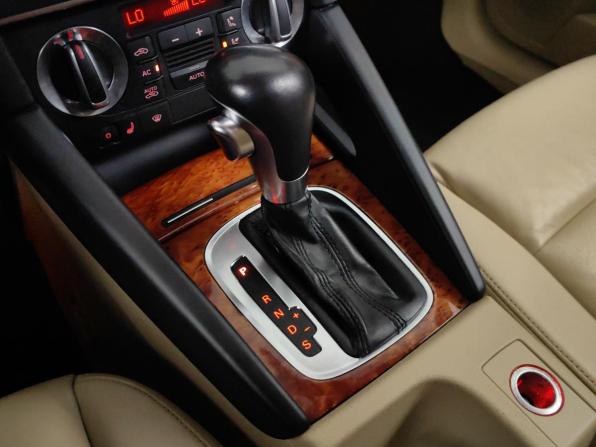 Audi A3 II (8P) Рестайлинг 2 с пробегом 2010 года, цена 929 000 рублей, 165201 км, хэтчбек, Автокод Объявления