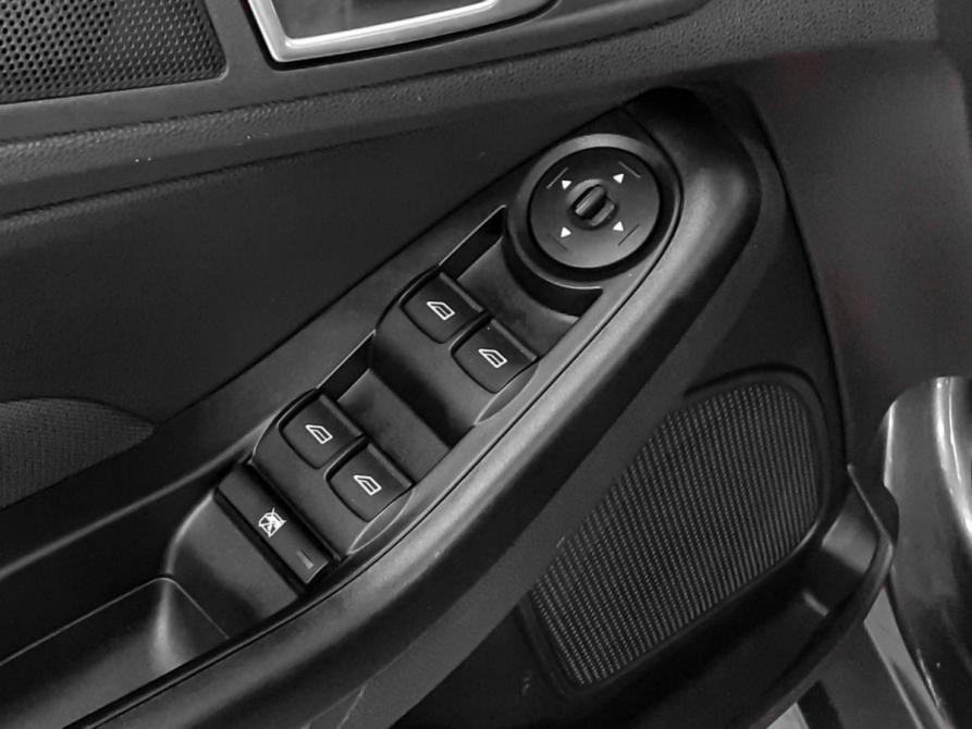 Ford Fiesta Mk6 Рестайлинг Москва  - изображение 19