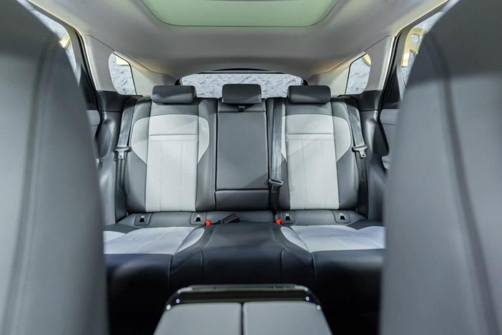 Land Rover Range Rover Evoque II Рестайлинг Москва  - изображение 17