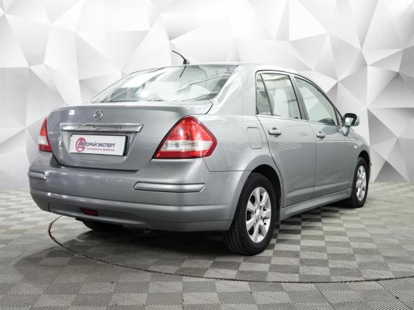 Nissan Tiida I Рестайлинг с пробегом 2013 года, цена 730 000 рублей, 240000 км, седан, Автокод Объявления