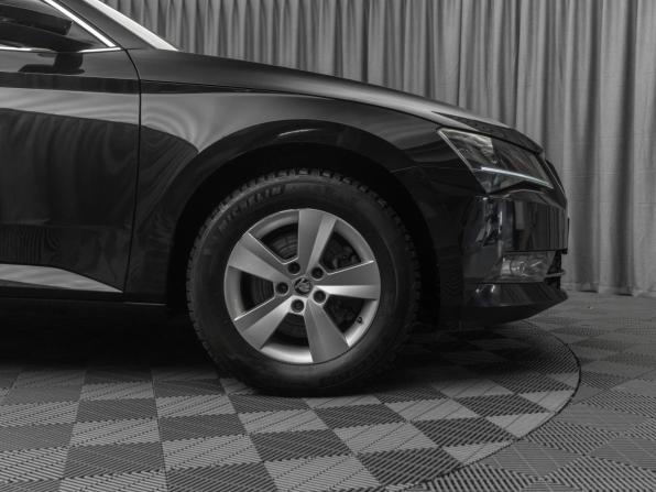 Skoda Superb III с пробегом 2018 года, цена 2 195 000 рублей, 99536 км, лифтбек, Автокод Объявления