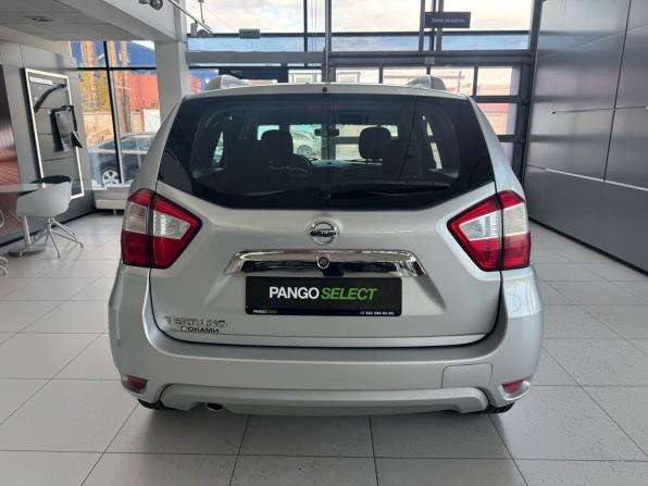 Nissan Terrano III (D10) с пробегом 2015 года, цена 1 249 000 рублей, 108662 км, внедорожник, Автокод Объявления