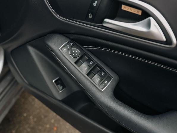 Mercedes-Benz CLA I (C117 X117) Рестайлинг с пробегом 2018 года, цена 2 415 000 рублей, 21910 км, универсал, Автокод Объявления