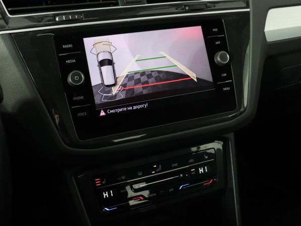 Volkswagen Tiguan II Рестайлинг с пробегом 2021 года, цена 2 870 000 рублей, 26350 км, внедорожник, Автокод Объявления