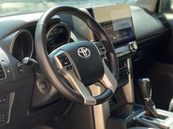Toyota Land Cruiser Prado 150 Series с пробегом 2013 года, цена 2 650 000 рублей, 283000 км, внедорожник, Автокод Объявления